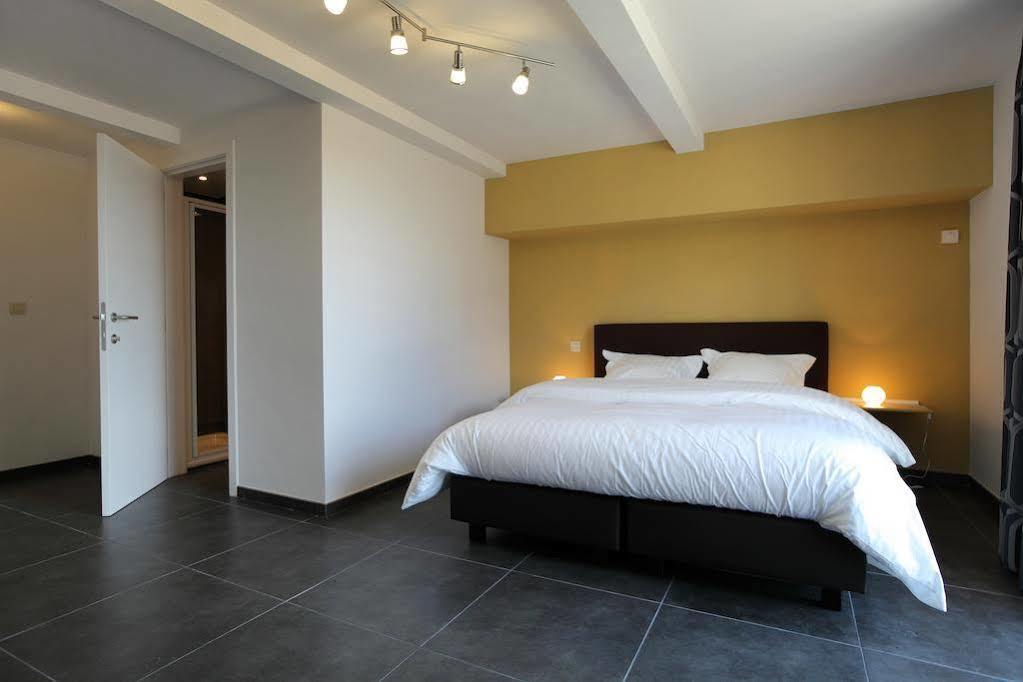 B&B Back2Front Boezinge Extérieur photo